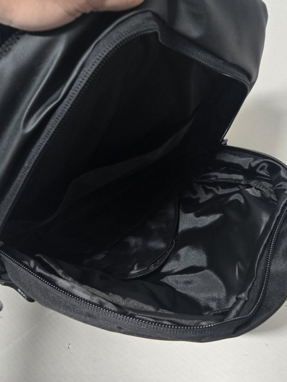 🎒🔥 BRINE BACKPACK – BRAND NEW WITH TAGS! 🔥🎒 - Picture 7 of 9